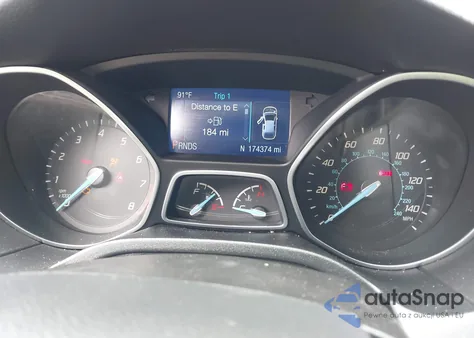 2014 Ford Focus Se z USA, uszkodzony, nr VIN 1FADP3F29EL161174